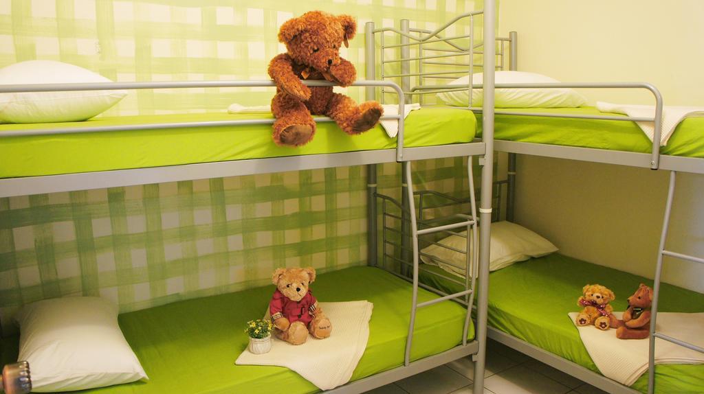 The Big Bear Home Malacca Quarto foto