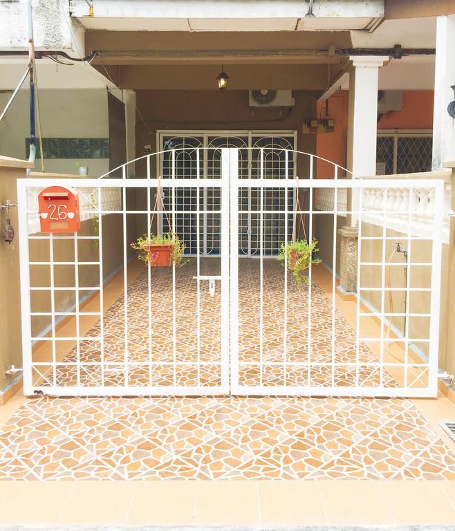 The Big Bear Home Malacca Exterior foto